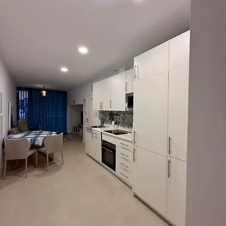 1 Bedroom Urban Hideaway * Fuengirola